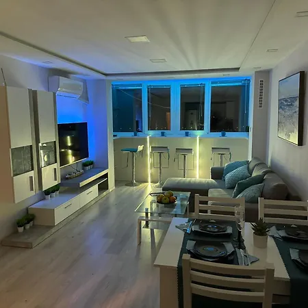Апартамент Панорама Славейков Apartment